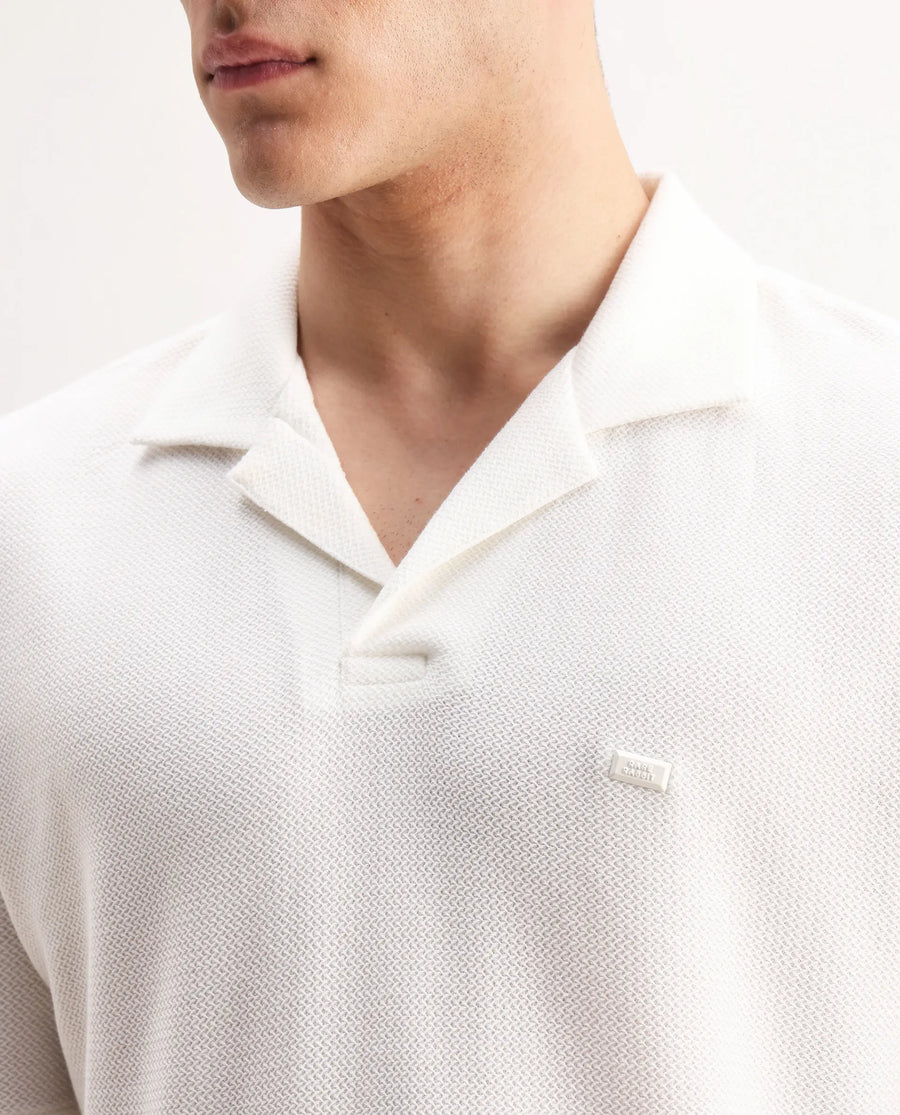 Rare Rabbit Men's Zorv Off White Cotton Plain Regular Fit Half Sleeve Polo