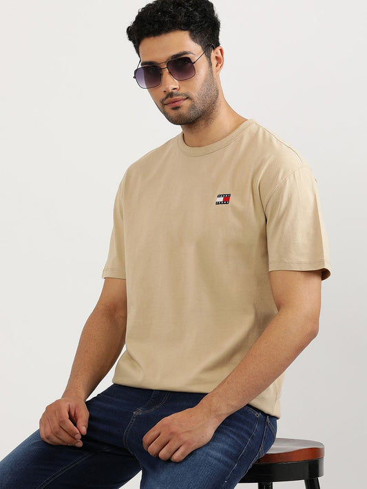 Tommy Hilfiger Men Solid Drop-Shoulder Sleeves Applique T-shirt
