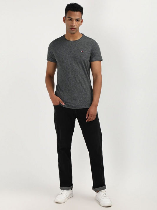 Tommy Hilfiger Men Solid Round Neck Cotton Slim Fit T-shirt