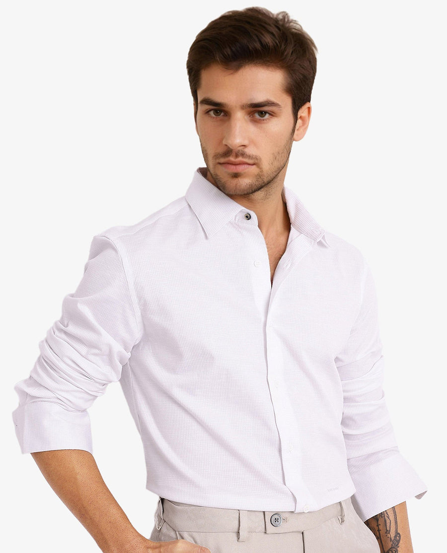 Rare Rabbit Men's Auxon White Cotton Textured Regular Fit Full Sleeve Collared Shirt