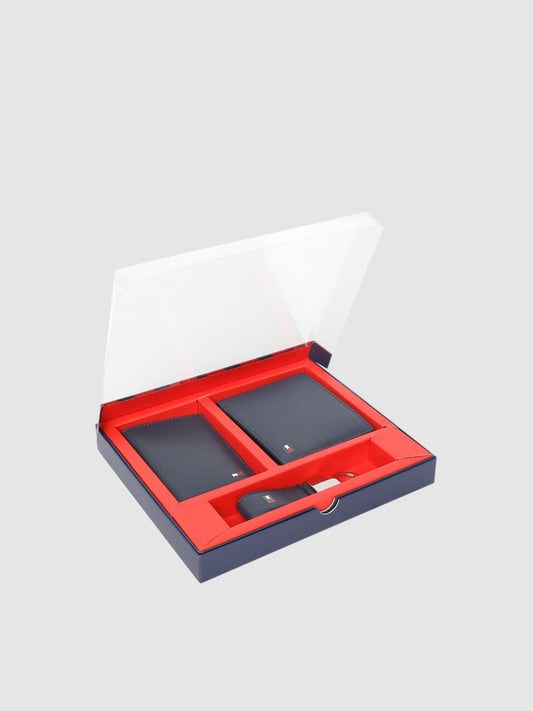 Tommy Hilfiger Men Navy Blue Solid Leather Accessory Gift Set