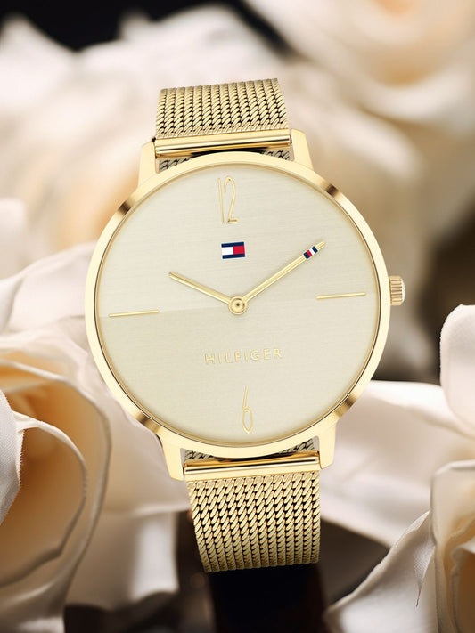 Tommy Hilfiger Women Silver-Toned Analogue Watch TH1782339W