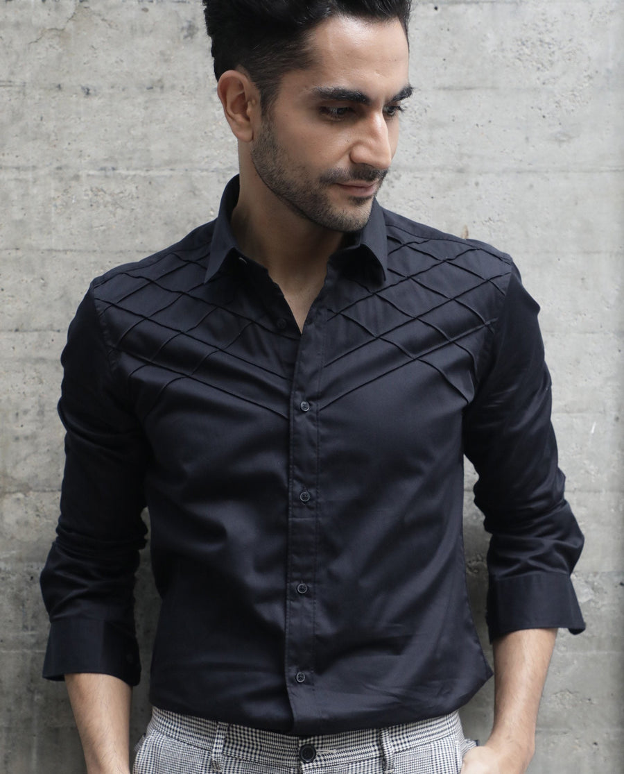 Rare Rabbit Men's Hero Black Cotton Textured Regular Fit Full Sleeve Collared Shirt