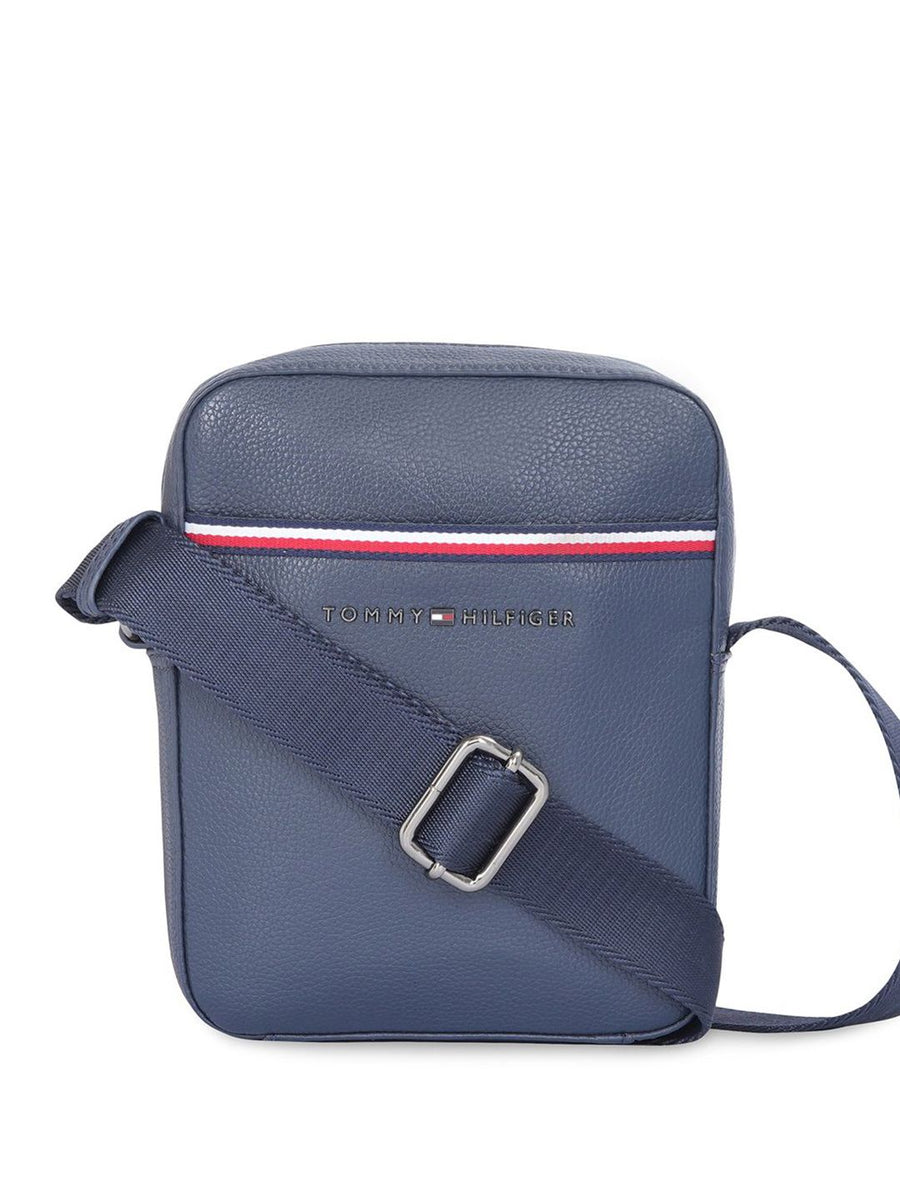 Tommy Hilfiger Unisex Leather Laptop Bag