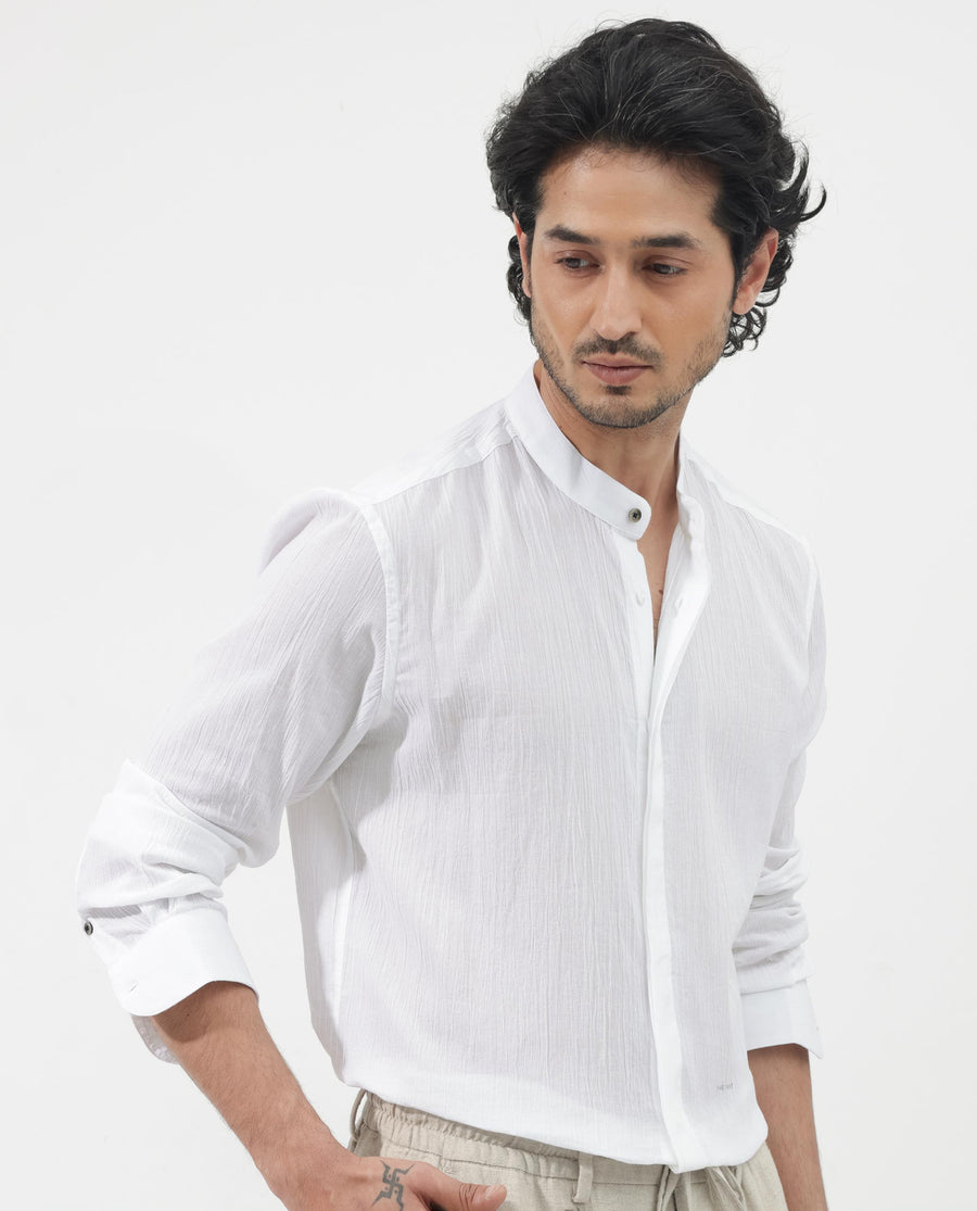 Rare Rabbit Men's Crinkle Ls White Cotton Plain Regular Fit Full Sleeve Mandarin Collar Shirt
