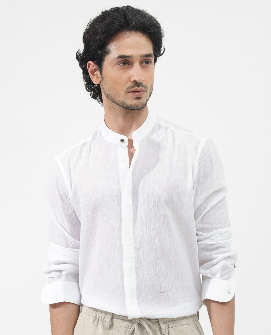 Rare Rabbit Men's Crinkle Ls White Cotton Plain Regular Fit Full Sleeve Mandarin Collar Shirt
