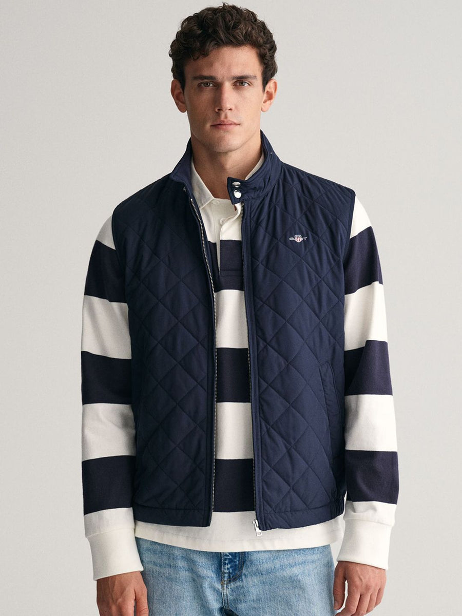 GANT Men Solid Stand Collar Sleeveless Quilted Jacket