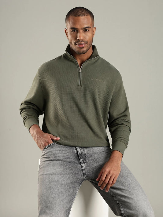 Tommy Hilfiger Men Texture Relaxed Fit Cotton Sweatshirt