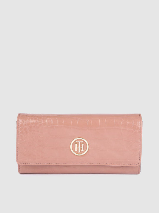 Tommy Hilfiger Women Salmon Pink Animal Textured PU Envelope Wallet