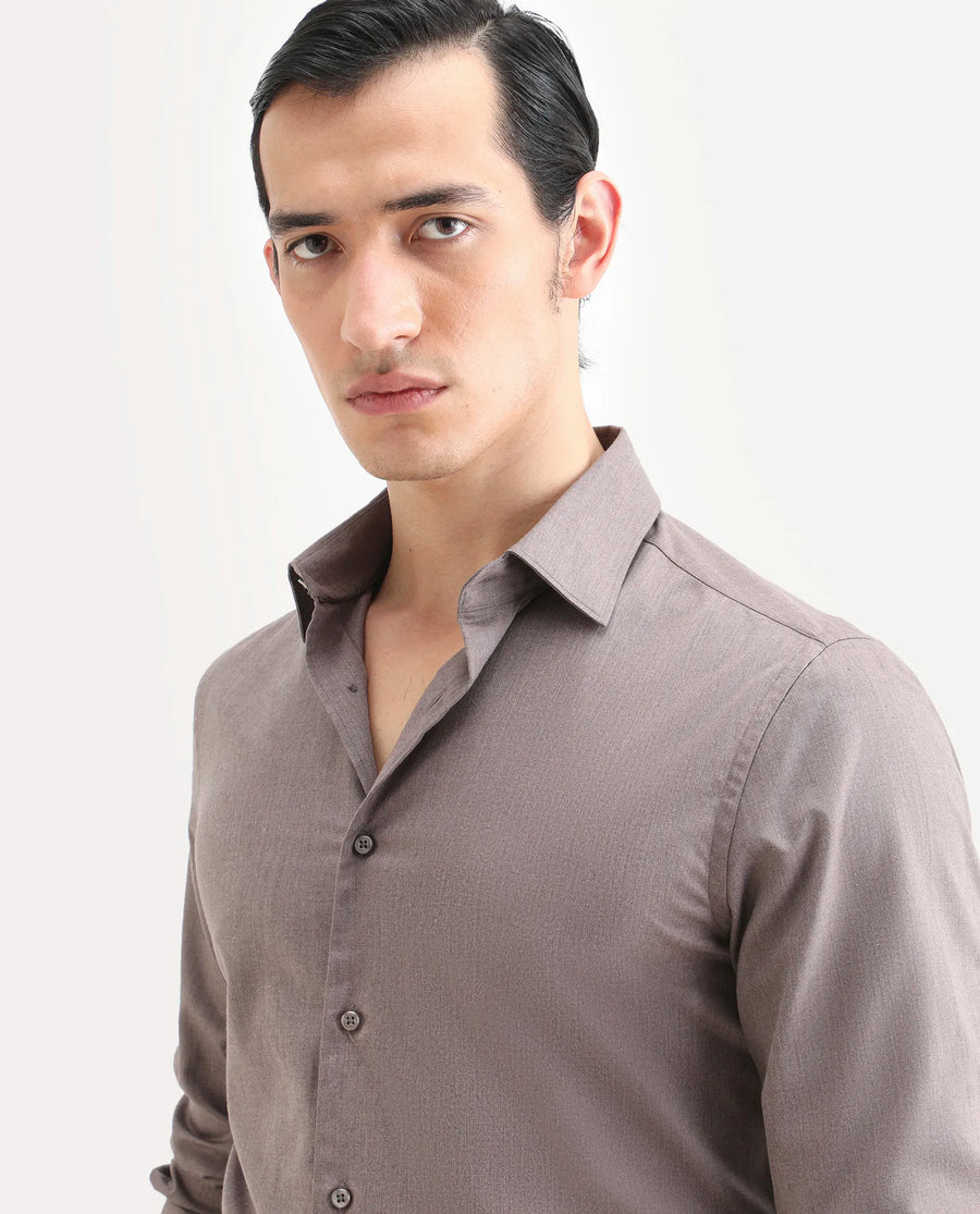 Rare Rabbit Men's Gunjo 25 Dusky Brown Polyester Blend Plain Regular Fit Full Sleeve Collared Shirt