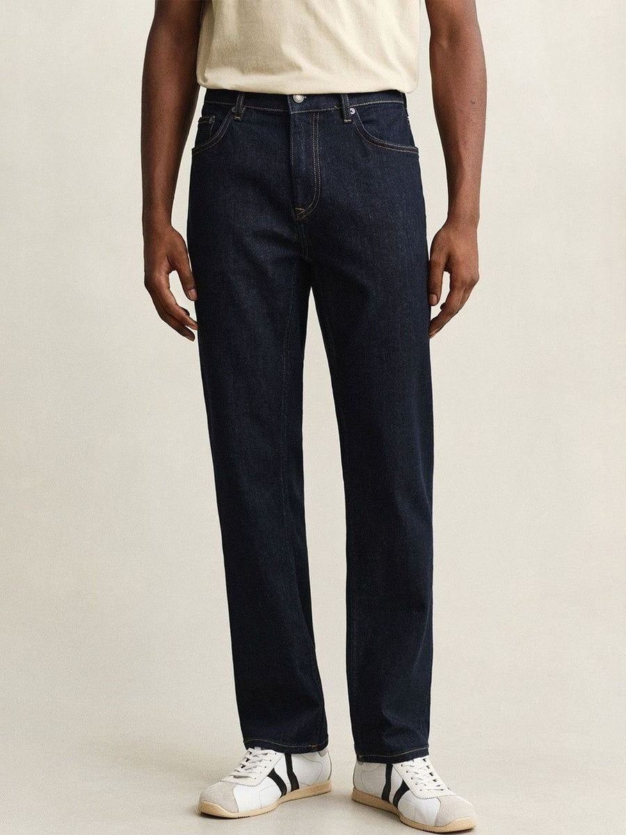 Gant Men Navy Blue Solid Stretchable Regular Fit Jeans