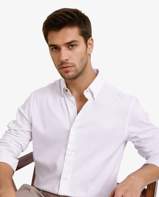 Rare Rabbit Men's Mawz White Cotton Blend Plain Regular Fit Full Sleeve Collared Shirt