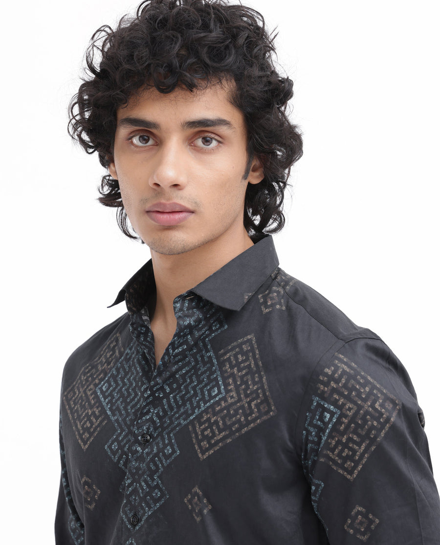 Rare Rabbit Men's Mosac Black Cotton Geometric Print Regular Fit Full Sleeve Collared Shirt