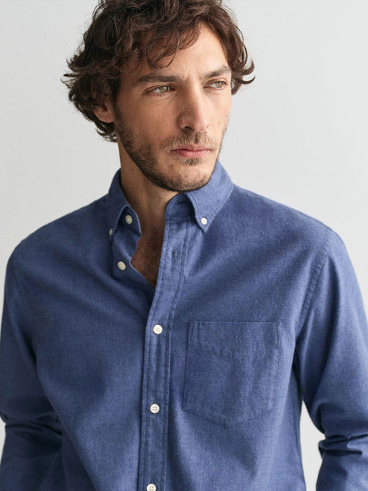 GANT Men Button-Down Collar Solid Cotton Casual Shirt