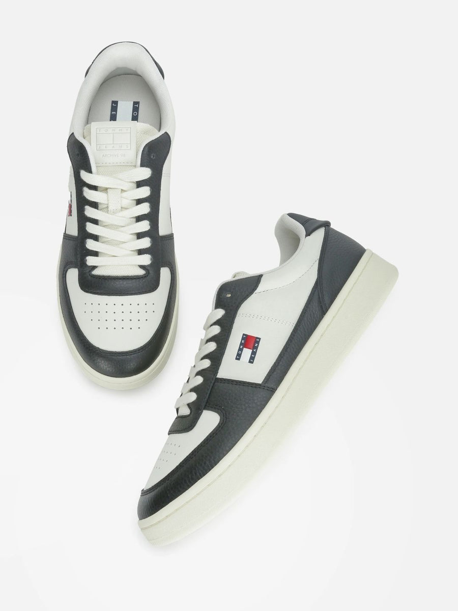 Tommy Hilfiger Men Colourblocked Leather Sneakers