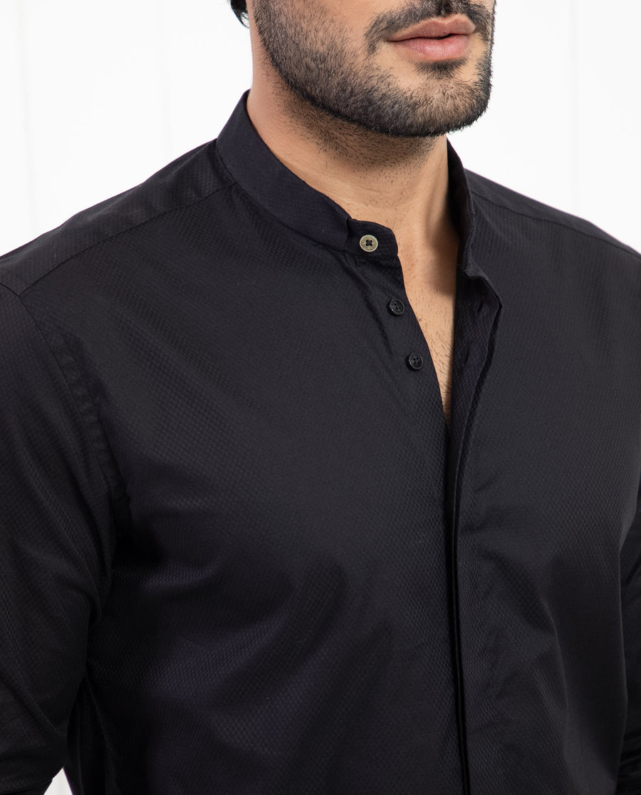 Rare Rabbit Men's Pristina Black Cotton Plain Regular Fit Full Sleeve Mandarin Collar Shirt