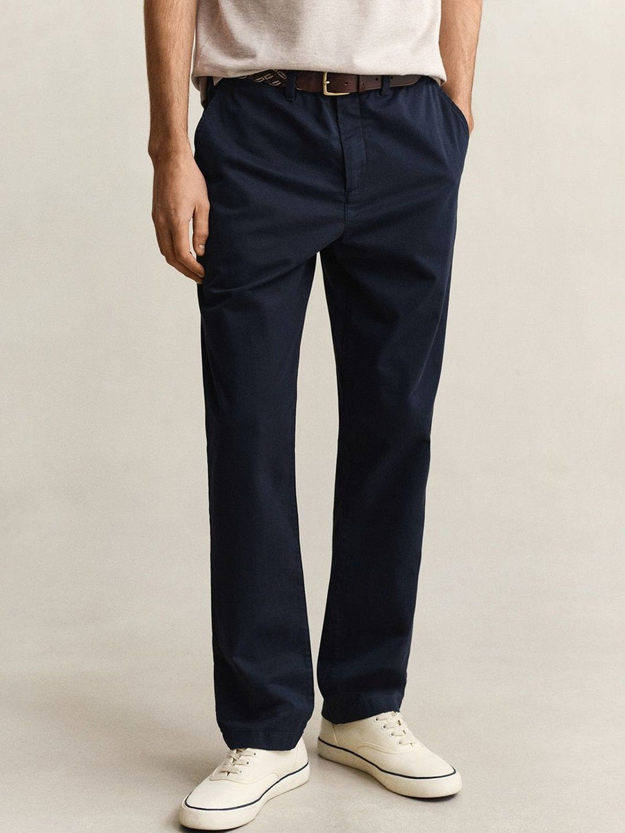 Gant Men Navy Blue Solid Stretchable Regular Fit Trouser