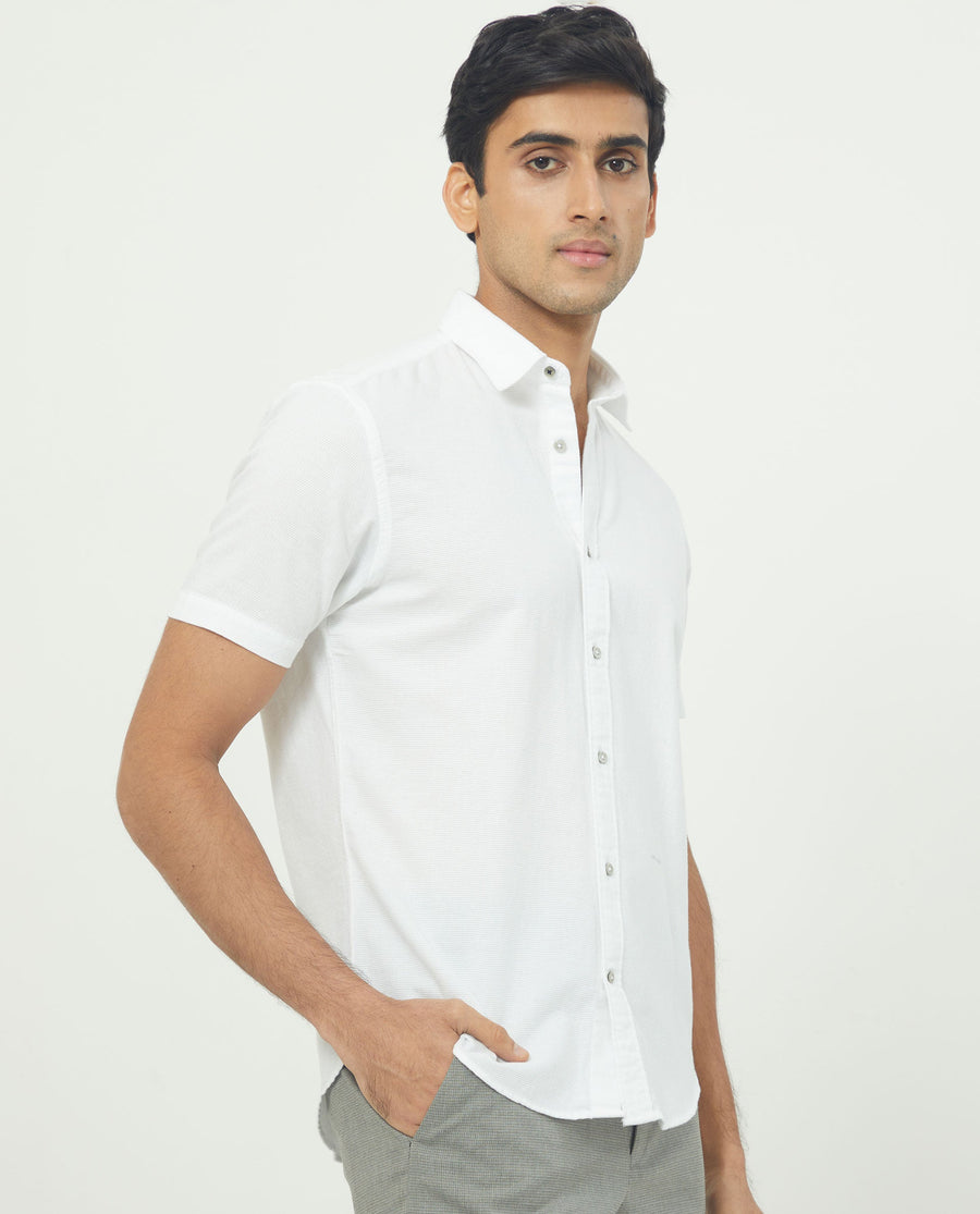 Rare Rabbit Men's Rissa White Cotton Plain Regular Fit Half Sleeve Collared Shirt