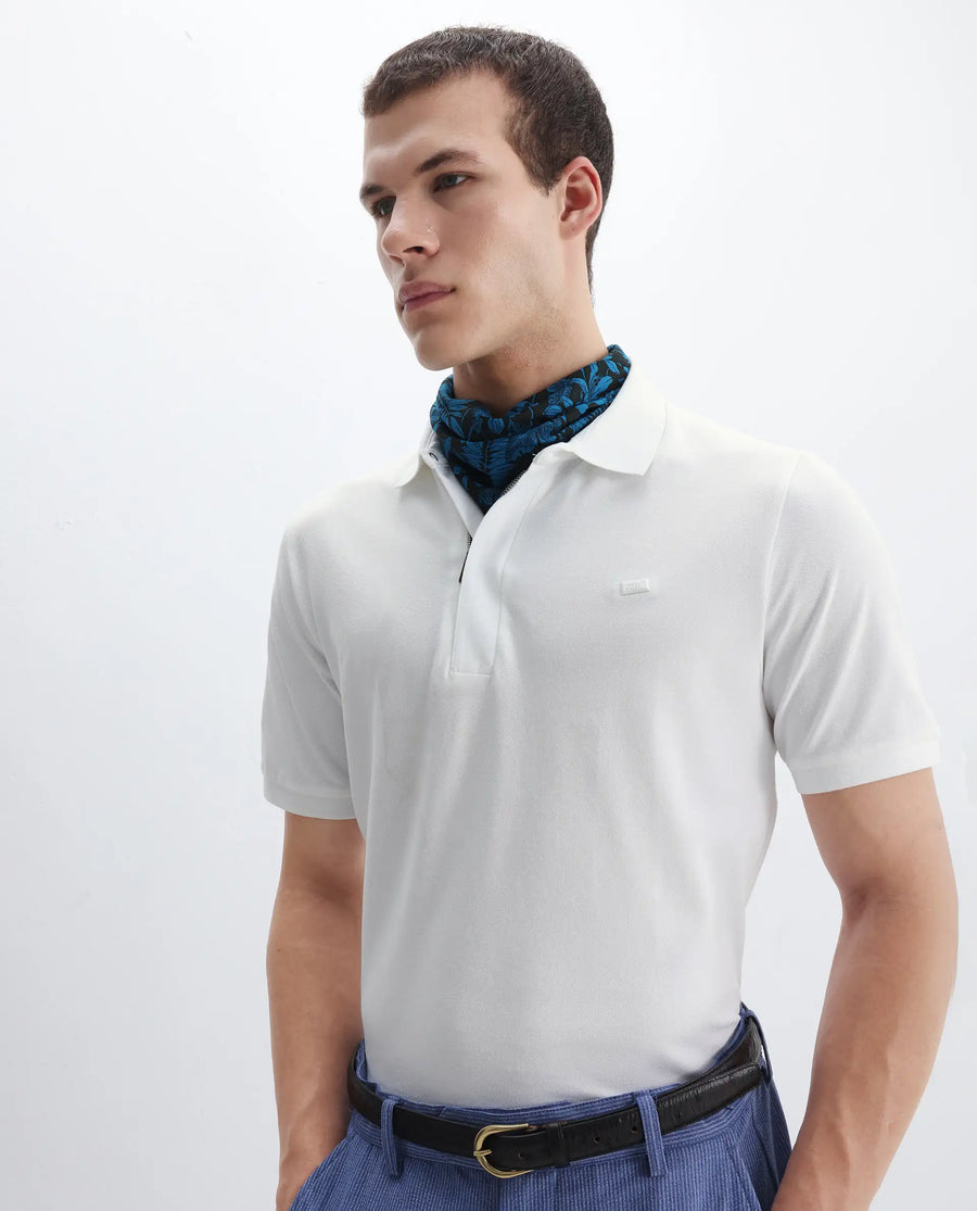 Rare Rabbit Men's Salis-2 White Cotton Plain Regular Fit Half Sleeve Polo