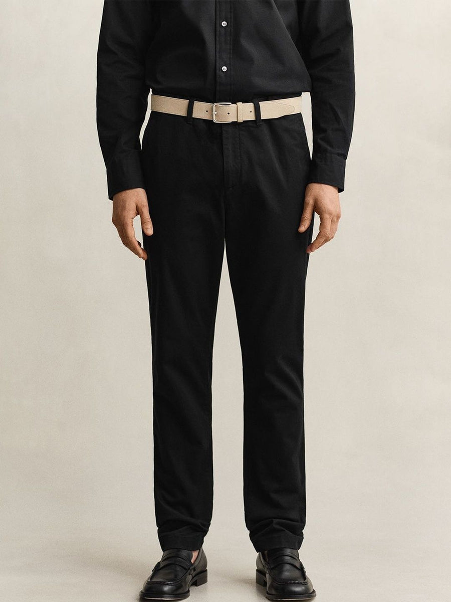 Gant Men Black Solid Stretchable Slim Fit Trouser