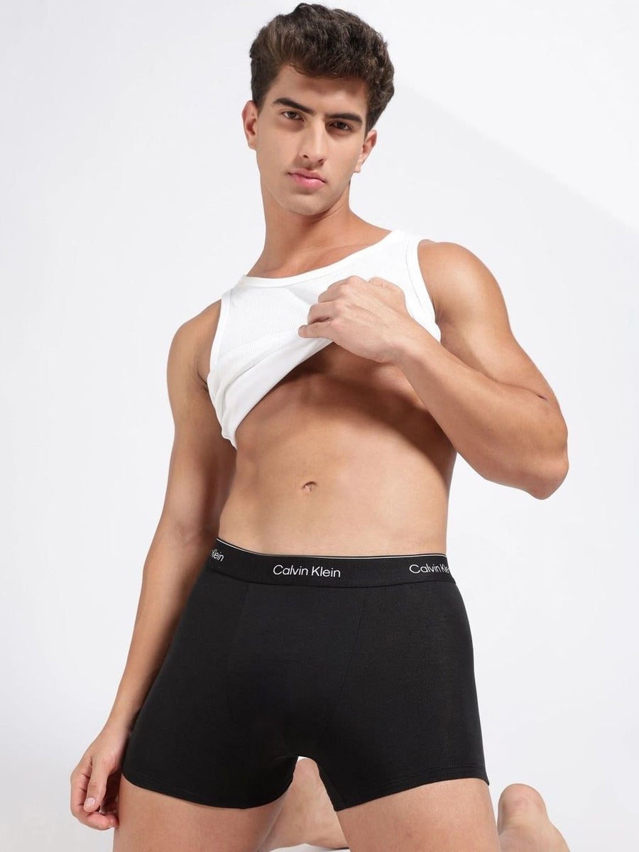 Calvin Klein Underwear Pack of 3 Cotton Blend Solid Trunks