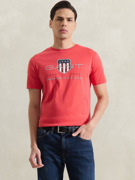 Gant Men Red Printed Regular Fit Archieve Shield T-Shirt