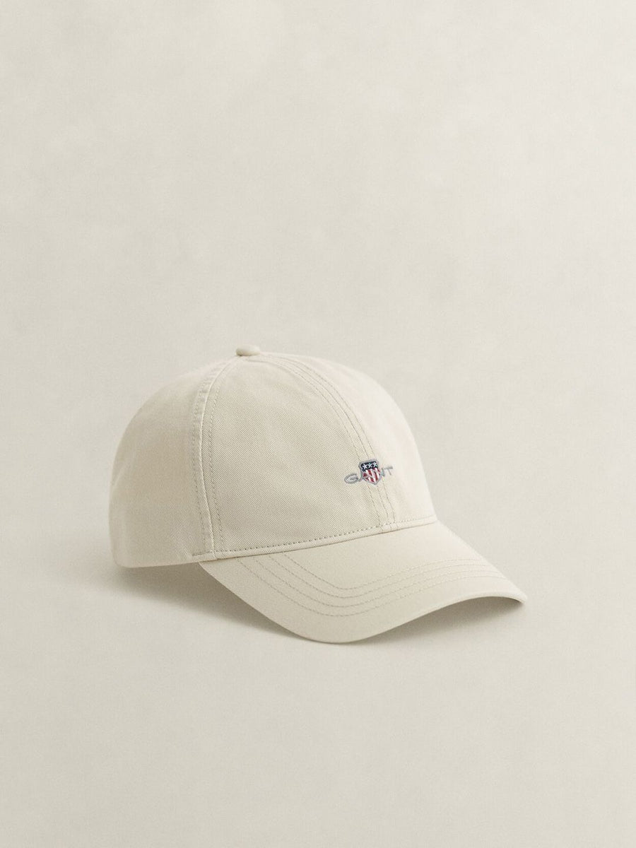 Gant Men White Solid Shield Caps