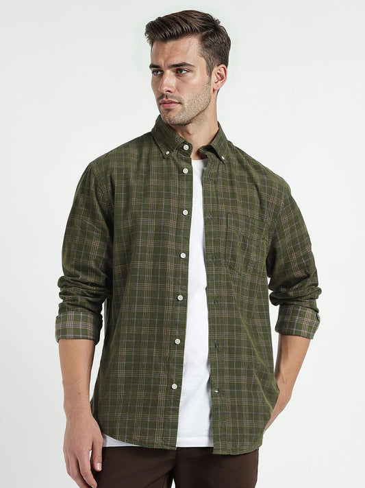 GANT Men Relaxed Fit Checked Button-Down Collar Cotton Casual Shirt
