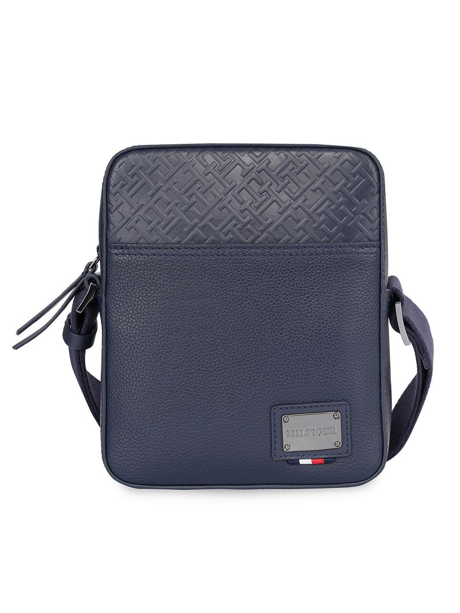 Tommy Hilfiger Unisex Leather Laptop Bag