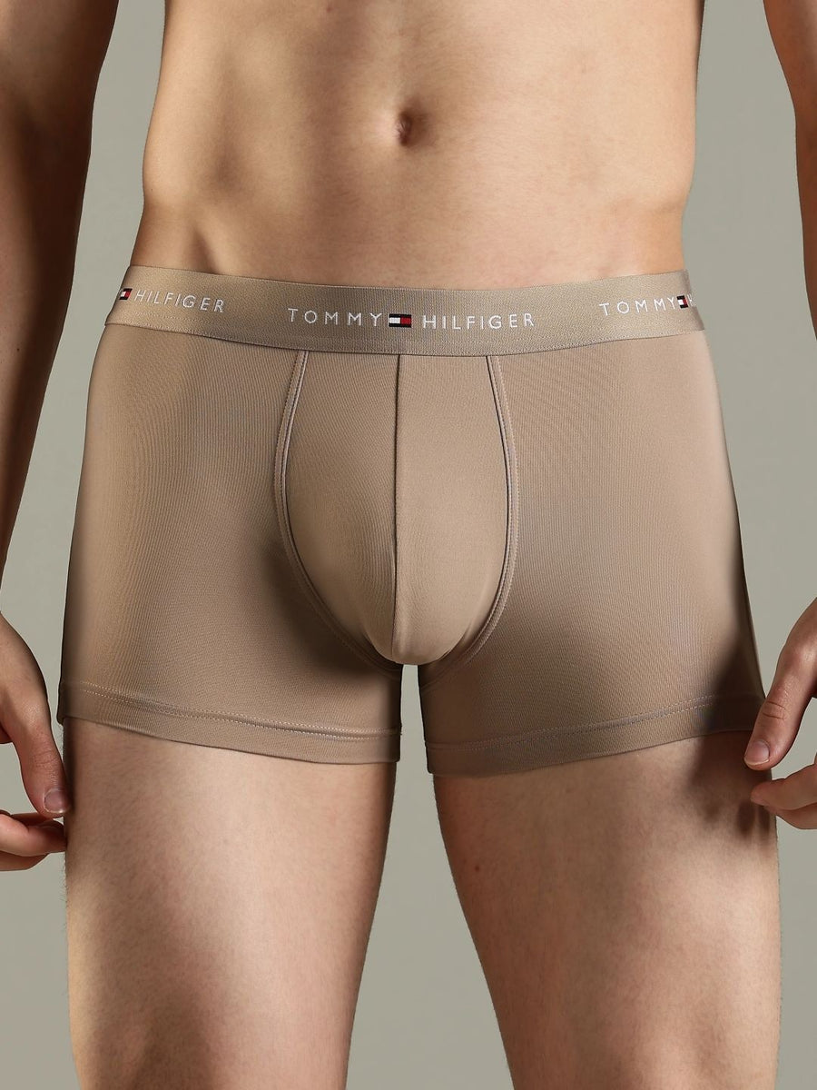 Tommy Hilfiger Men Mid-Rise Trunk F25HMUW026